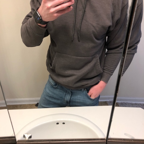 Xersion Men’s Medium Gray “XTREME STORM” Sweat - Picture 3 of 4